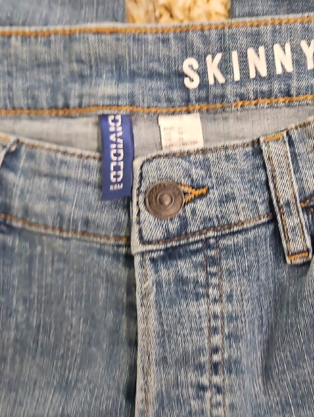 Men's Skinny Blue Jeans - Divided Skinny Size 36x30 Distressed.